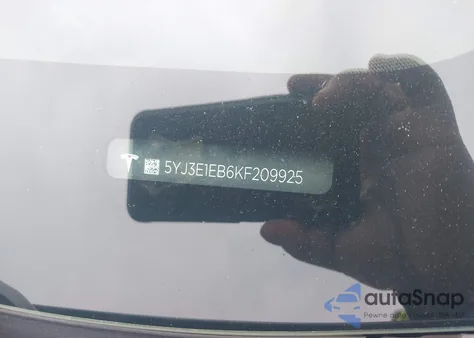 2019 Tesla Model 3 Long Range/Performance из США, поврежденный, VIN 5YJ3E1EB6KF209925